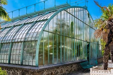 Affordable Cost of Glass Greenhouse Repair Services in Orlando, FL